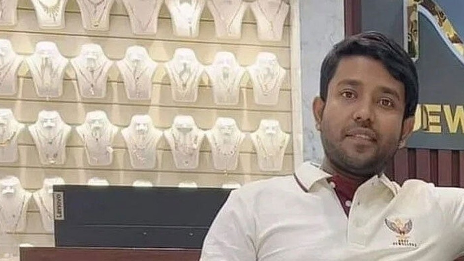 আরাভ খানসহ ৮ জনের বিরুদ্ধে যুক্তিতর্ক ২১ নভেম্বর