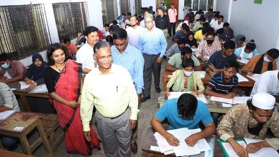 সংক্ষিপ্ত সিলেবাসে গুচ্ছের ভর্তি পরীক্ষা, পেতে হবে কমপক্ষে ৩০