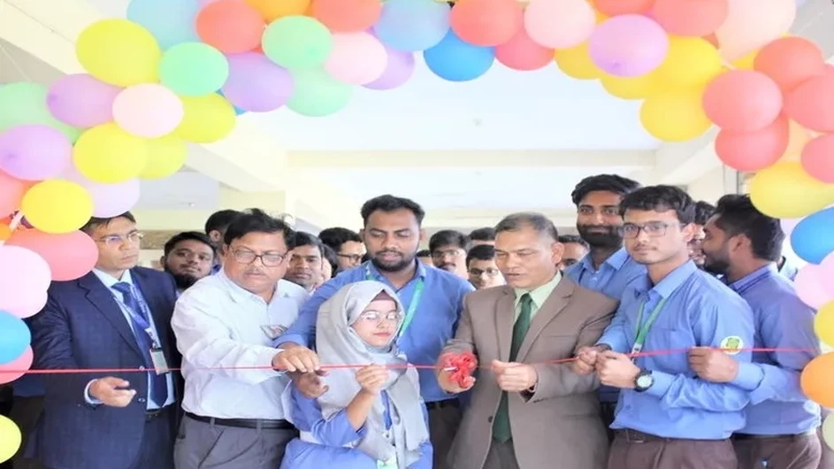 বাউয়েট ন্যাচার এন্ড এনভায়রনমেন্ট ক্লাবের উদ্যোগে প্রতিযোগিতা অনুষ্ঠিত