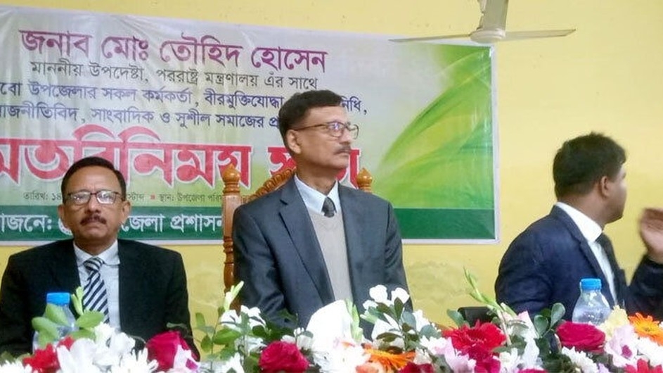 নির্বাচনের মাধ্যমে রাজনীতিবিদদের হাতে ক্ষমতা দিয়ে সরে যাব: পররাষ্ট্র উপদেষ্টা