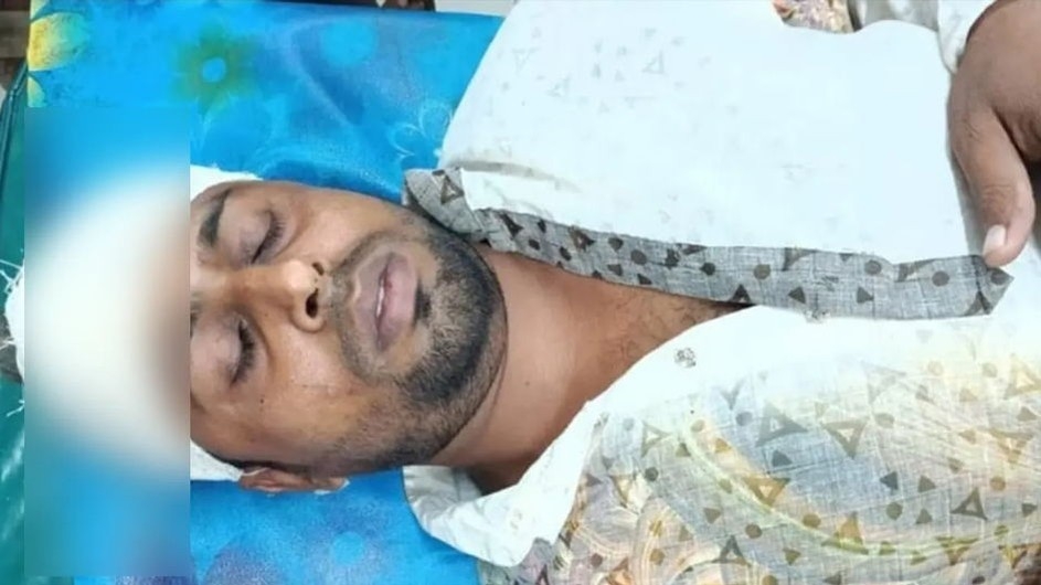 মিলাদে দাওয়াত না দেওয়াকে ঘিরে বিএনপির দুই গ্রুপে সং-ঘর্ষ