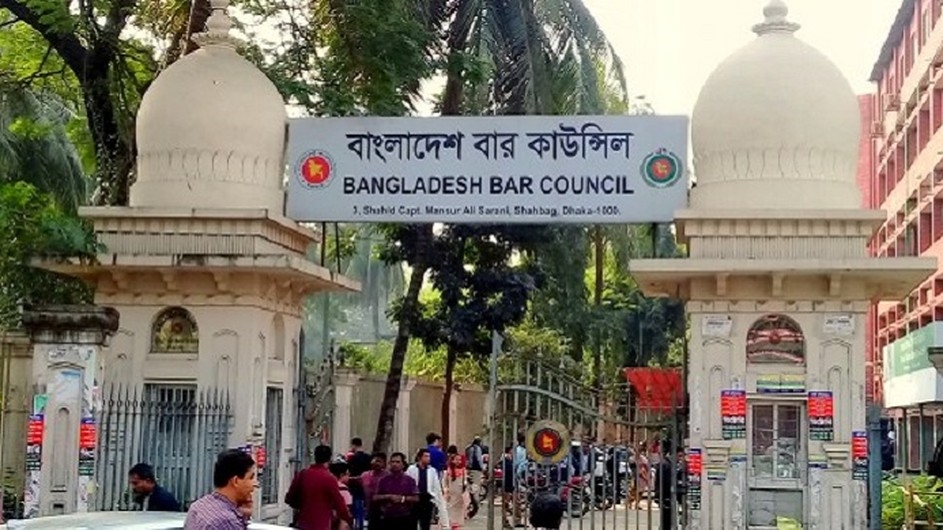 নতুন আইনজীবী হলেন ৫ হাজার ৩২৯ জন
