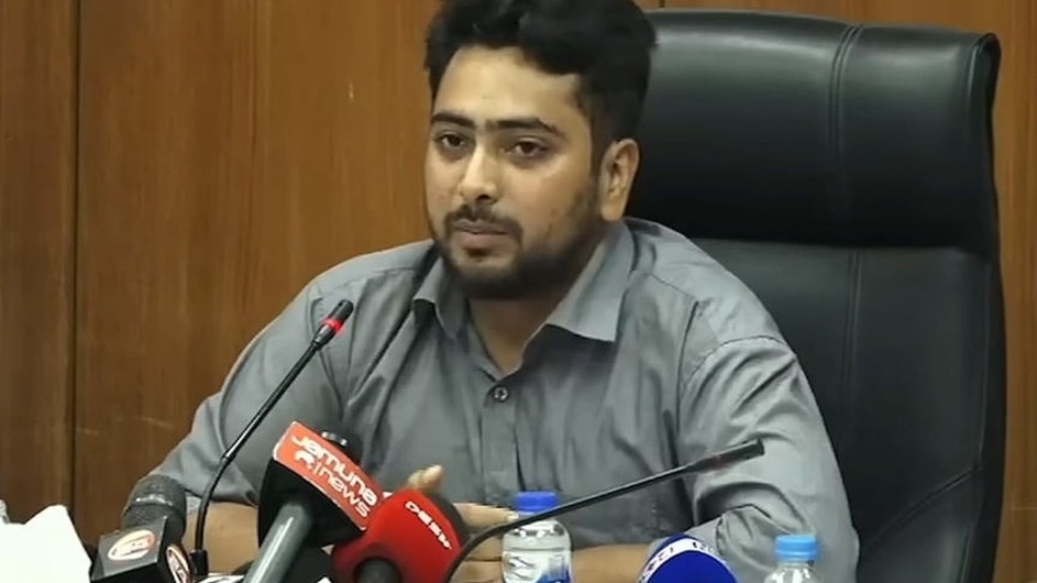 বন্যা কবলিত এলাকায় মোবাইল নেটওয়ার্ক ফ্রি করার নির্দেশ