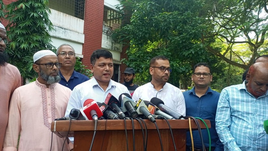 বেগম রোকেয়া বিশ্ববিদ্যালয়ে সকল রাজনীতি নিষিদ্ধ