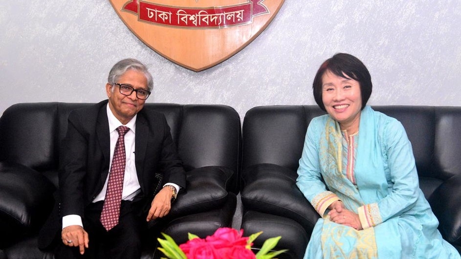 ঢাবি উপাচার্যের সঙ্গে কোইকা কান্ট্রি ডিরেক্টরের সাক্ষাৎ