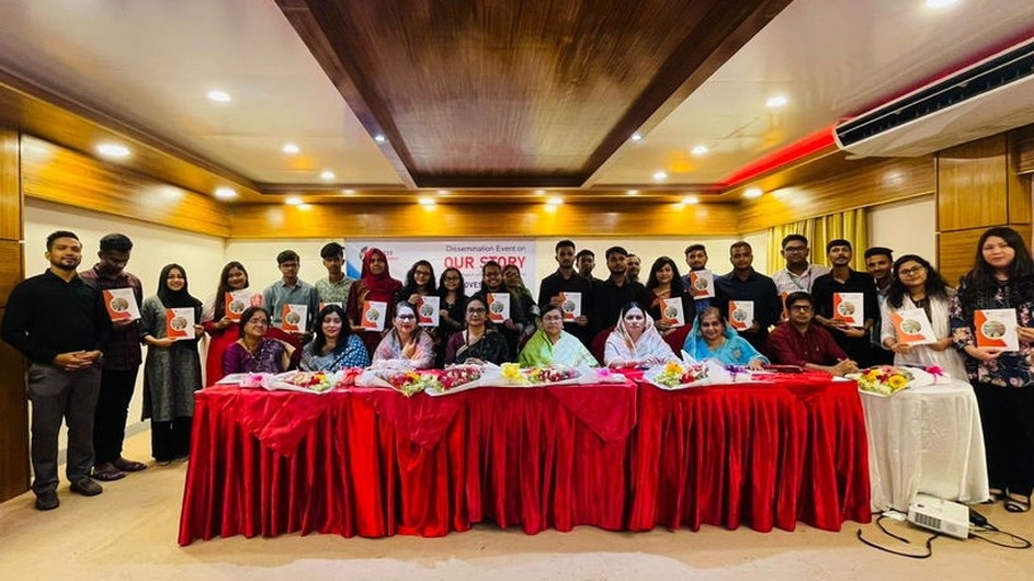 আমাদের গল্প শিরোনামে শিশুরাই তুলে ধরলেন তাদের অধিকার পরিস্থিতির প্রতিবেদন