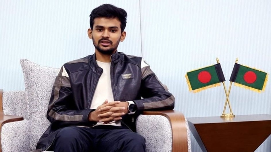 বাংলাদেশের বৈদেশিক ঋণ পরিশোধের হার ২৪.৭৩ শতাংশ বৃদ্ধি পেয়েছে : আসিফ মাহমুদ