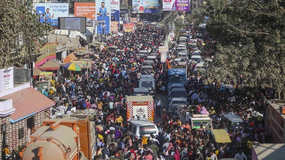ভারতের কুম্ভ মেলার পথে ৩০০ কিলোমিটারের যানজট