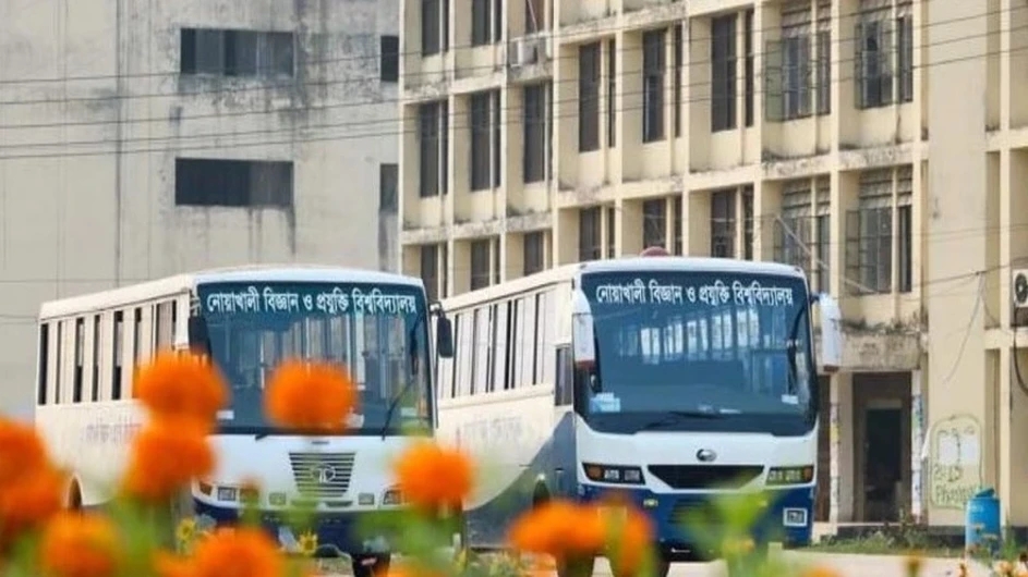 পরিবহন সংকটে নোবিপ্রবি শিক্ষার্থীরা