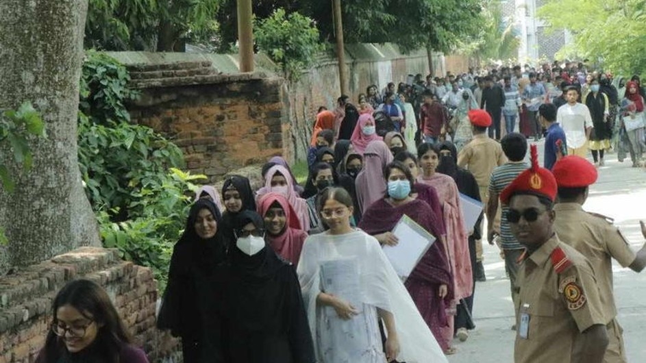 ১৯ বিশ্ববিদ্যালয়ে গুচ্ছ ভর্তি পরীক্ষার আবেদনের সময় বাড়লো ১৭ মার্চ পর্যন্ত