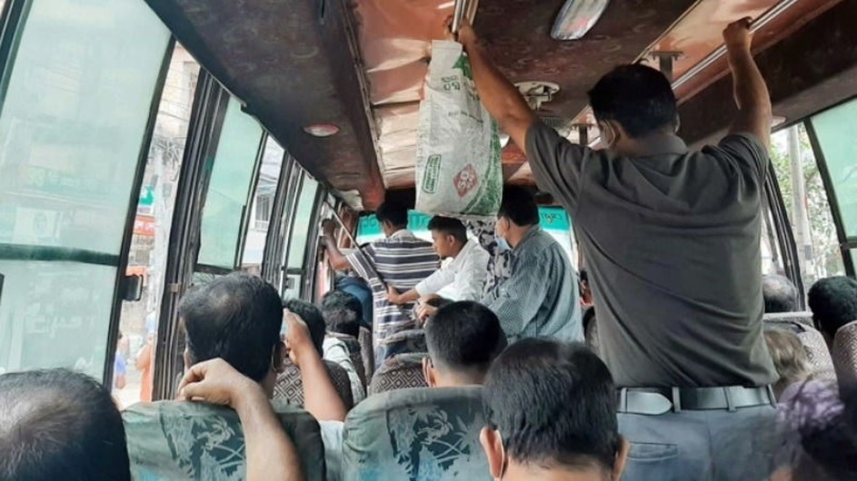 শিক্ষার্থীদের হাফ ভাড়ার পৃথক তালিকা প্রণয়নের দাবি