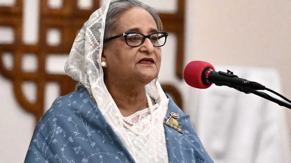 আওয়ামী লীগ গাছ লাগায় আর বিএনপি তা ধ্বংস করে: প্রধানমন্ত্রী