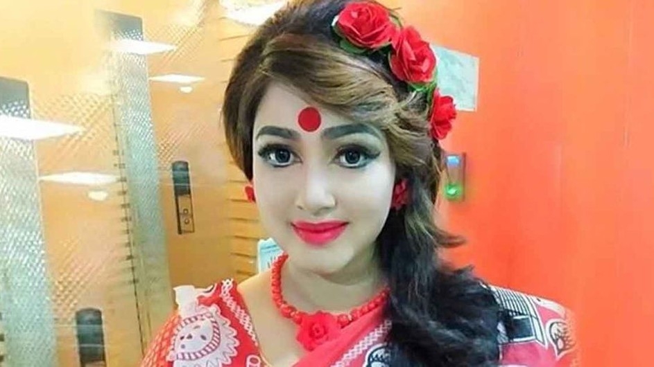 একা আর একা নন, বিয়ে করেছেন তিনি!