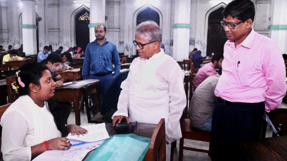 ঢাবির প্রযুক্তি ইউনিটের পরীক্ষায় উপস্থিতি ১৩ হাজার ৮৭৬