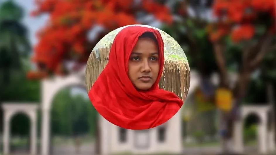 নিজের পছন্দের সীটে উঠেছেন ফুলপরী