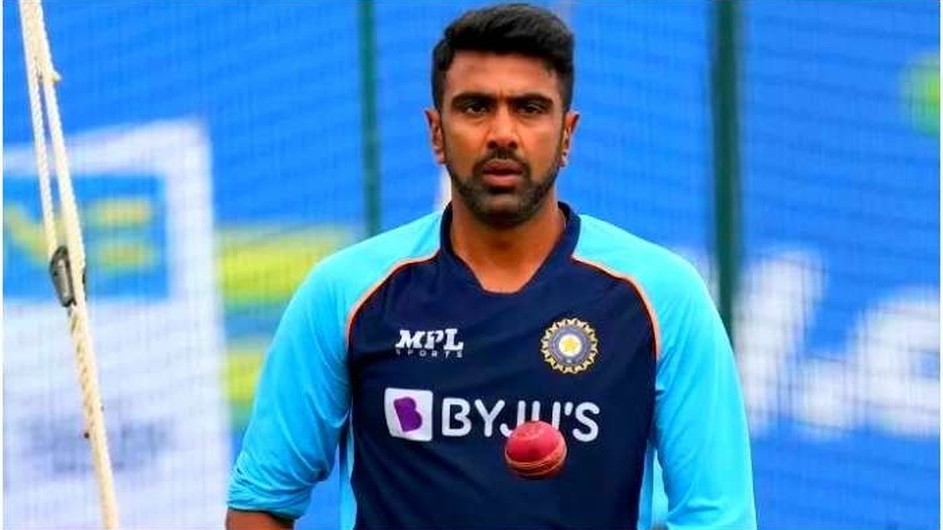 আন্তর্জাতিক ক্রিকেট থেকে অবসরের ঘোষণা অশ্বিনের