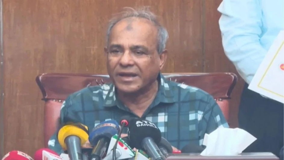 মিটফোর্ডে হত্যায় জড়িতদের আইনের আওতায় আনা হবে: স্বরাষ্ট্র উপদেষ্টা