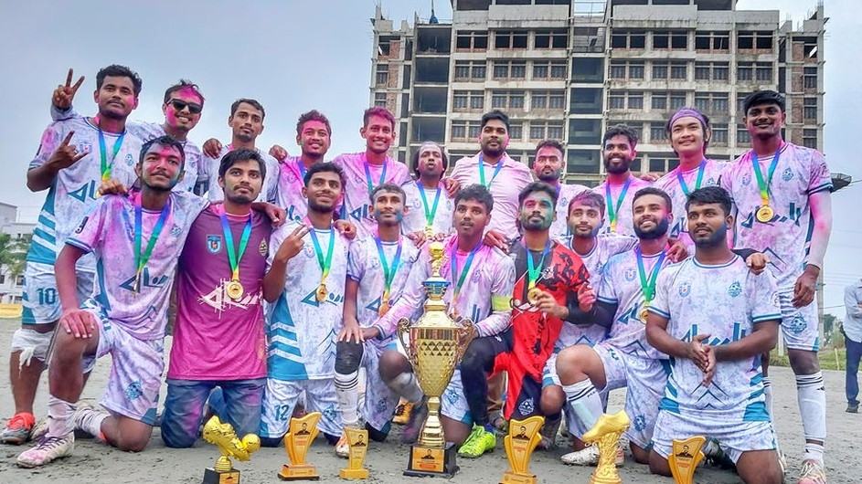 শহিদ মীর মুগ্ধ আন্তঃডিসিপ্লিন ফুটবল প্রতিযোগিতায় চ্যাম্পিয়ন বাংলা ডিসিপ্লিন