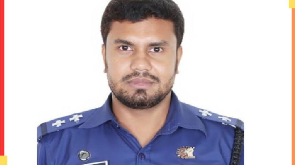 টানা ৪ বছর ধরে বিশ্বসেরা গবেষকের তালিকায় পুলিশের এসআই কামরুজ্জামান