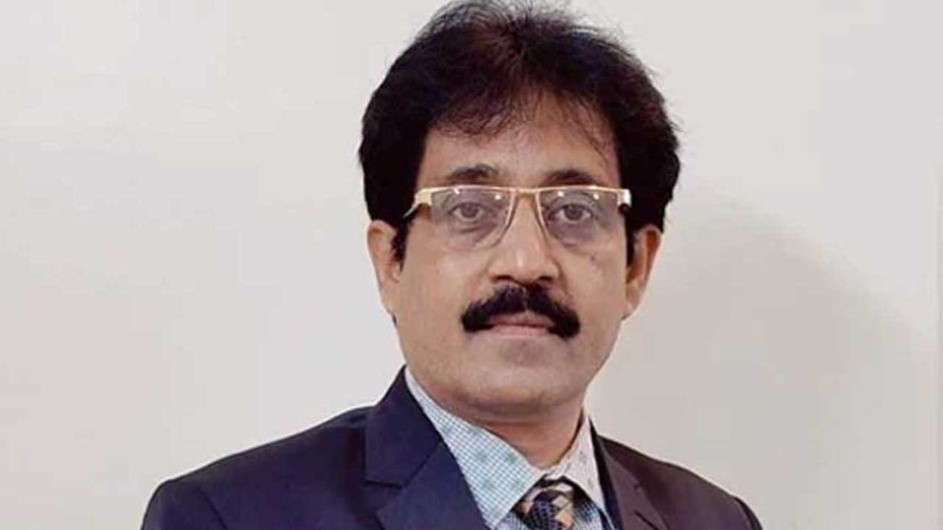 সৌমিত্র শেখরের বিদেশ যাত্রায় নিষেধাজ্ঞা দুদকের