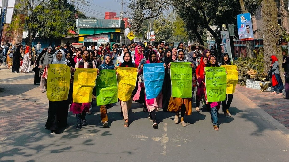 বাকৃবি ছাত্রীকে শ্লীলতাহানিকারী সিএনজি চালক গ্রেফতার, প্রক্টরিয়াল বডির যোগদান