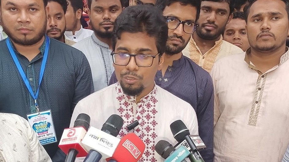 শপথ ভঙ্গ করেছেন উপদেষ্টা মাহফুজ : শিবির সেক্রেটারি