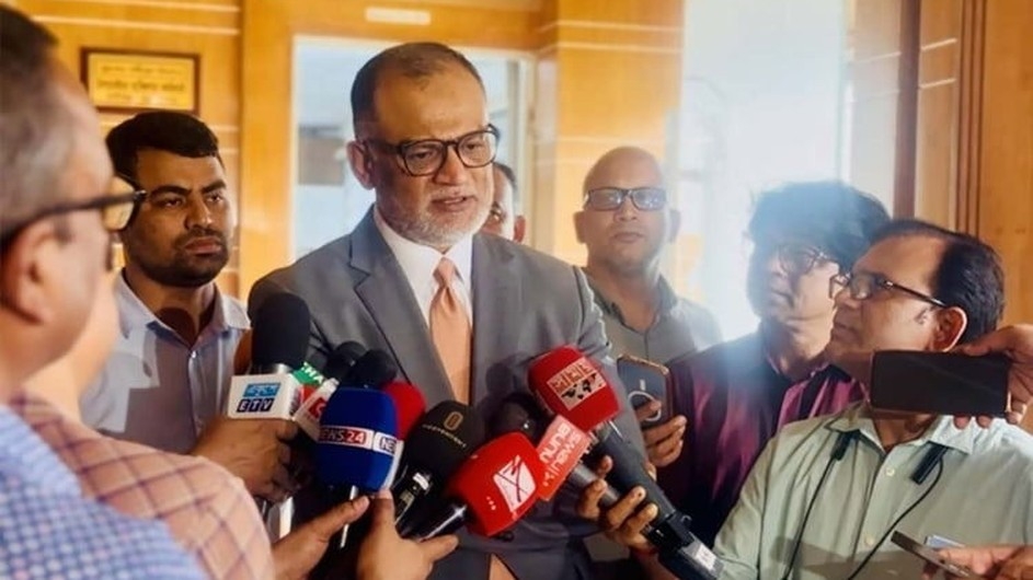 ভোক্তা এবং ব্যবসায়ীদের স্বার্থে ভারত ও বাংলাদেশের ব্যবসা চলমান থাকবে : বাণিজ্য উপদেষ্টা