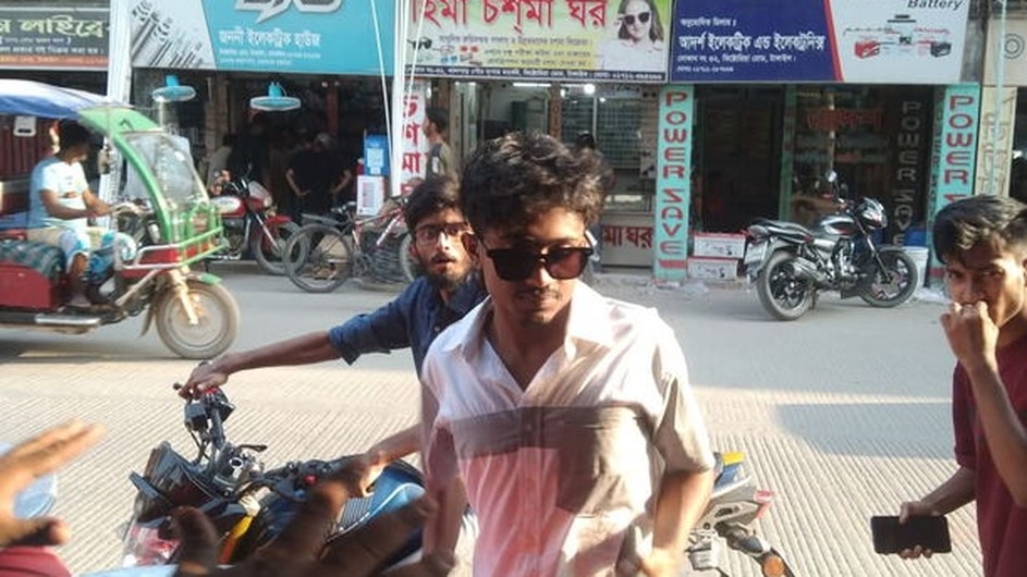 মাভাবিপ্রবি শিক্ষার্থীর ওপর হামলায় জড়িত ছাত্রদলের কর্মী শুভ এবং মাহিন