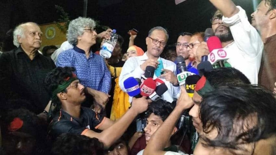 জগন্নাথ বিশ্ববিদ্যালয়ের সব দাবি মেনে নিয়েছে সরকার