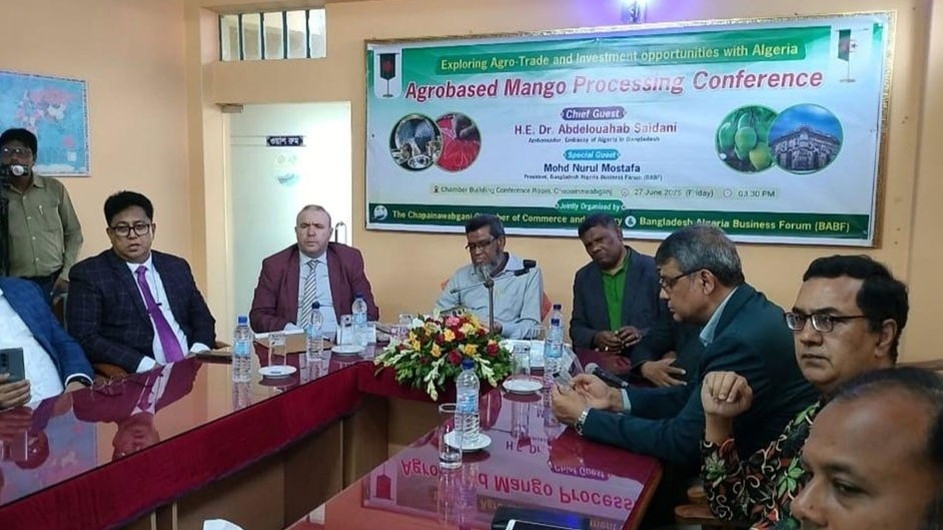 বিমানভাড়া ছাড়াই বাংলাদেশি আমচাষি যেতে পারবেন আলজেরিয়া, বিনামূল্যে দেওয়া হবে জমিও