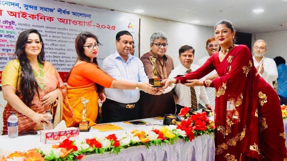 সংস্কৃতিই একটি জাতির পরিচয়, অপসংস্কৃতি বিবেকের দরজায় তালা লাগায় : কাদের গনি চৌধুরী