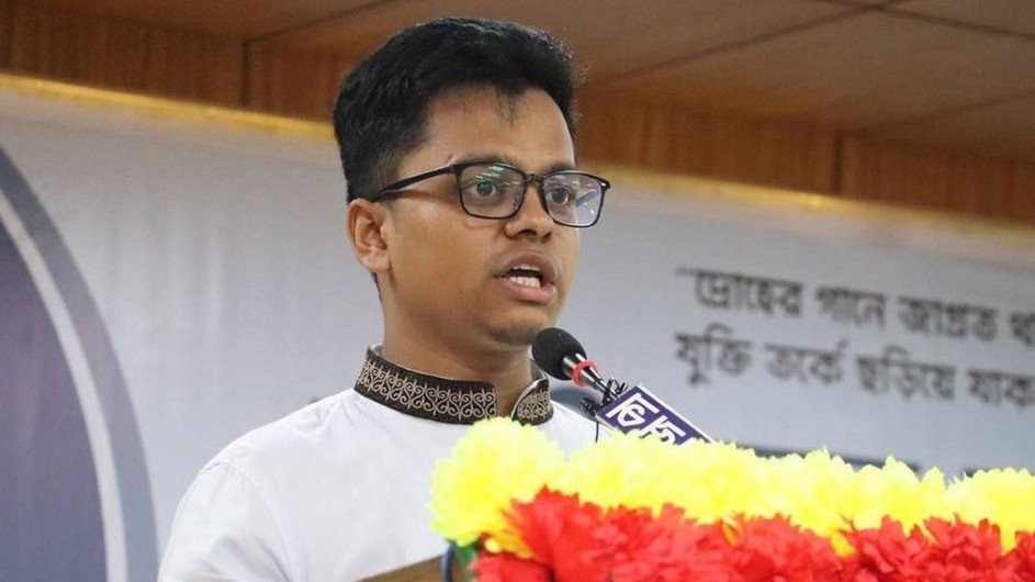 ক্যাম্পাস থেকে ককটেল উদ্ধার, যা বললেন ঢাবি শিবির সভাপতি