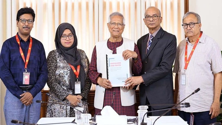 গুম সংক্রান্ত প্রতিবেদন ওয়েবসাইট ও বই আকারে প্রকাশের ব্যবস্থা করতে হবে : প্রধান উপদেষ্টা