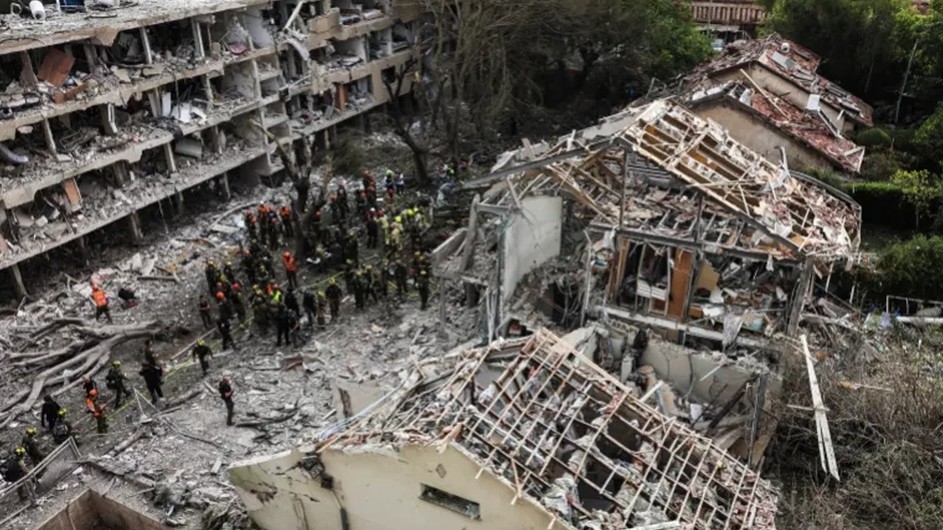 ইরানের হামলায় ইসরায়েলের ক্ষতি কত, জানাল ব্লুমবার্গ