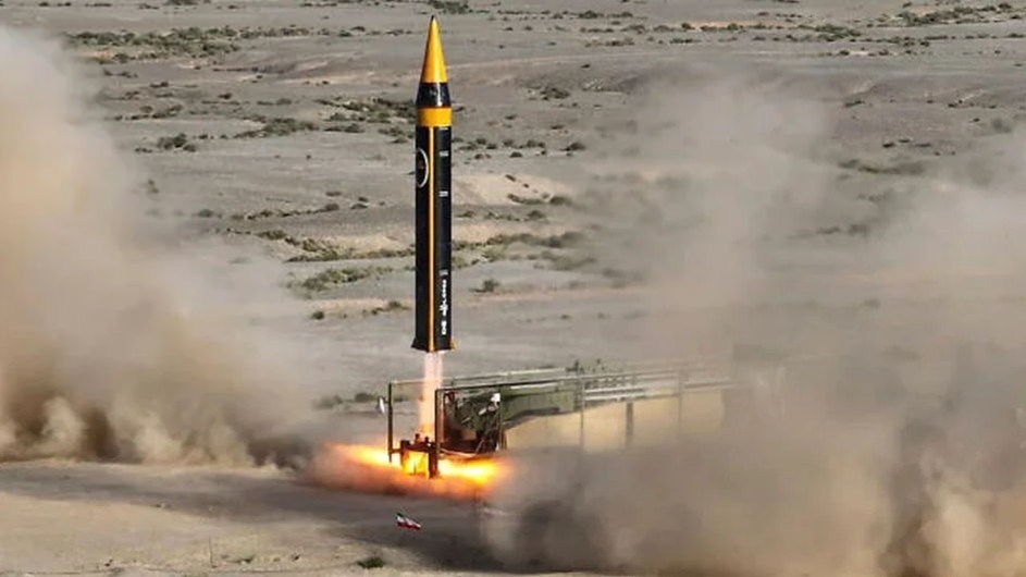 ইসরাইলে সবচেয়ে শক্তিশালী ক্ষেপণাস্ত্র হামলা চালালো ইরান