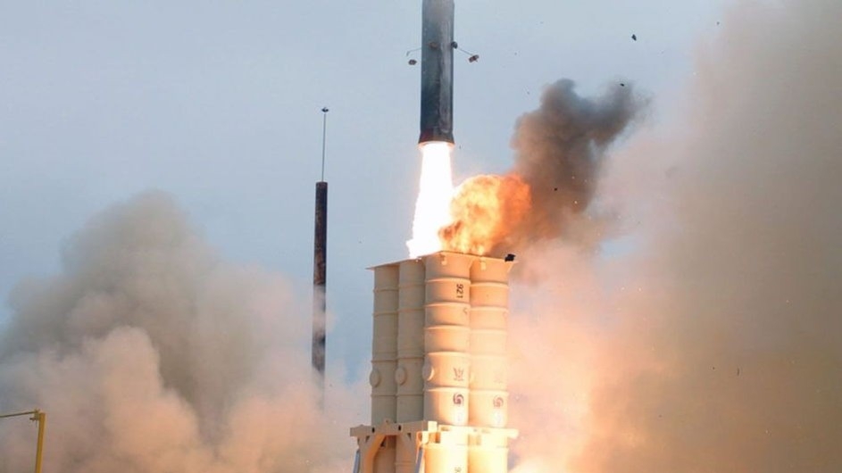 ইরান এখন পর্যন্ত ৪ শতাধিক ক্ষেপণাস্ত্র ছুড়েছে, জানাল ইসরাইল