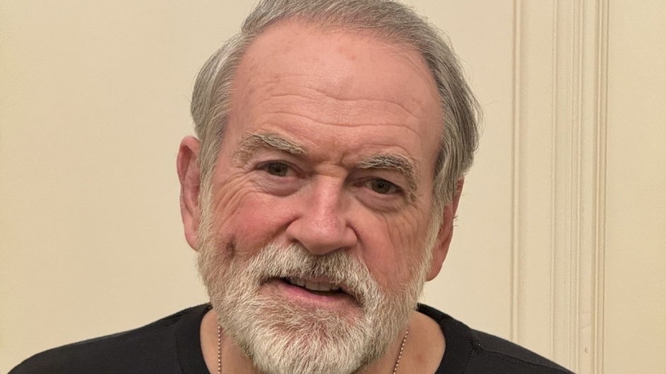 ইরানি হামলার ভয়ে এক রাতে ৫ বার বাঙ্কারে ঢোকেন মার্কিন রাষ্ট্রদূত