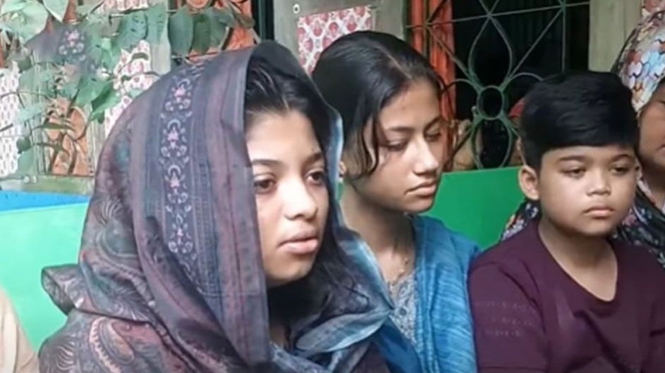 ‘আমরা এখন এতিম হয়ে গেছি, এখন কোথায় গিয়ে দাঁড়াব’