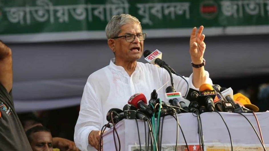 ‘ব্যবসায়ীদের থেকে আগে ১ লাখ টাকা ঘুষ নিলে এখন নিচ্ছে ৫ লাখ’