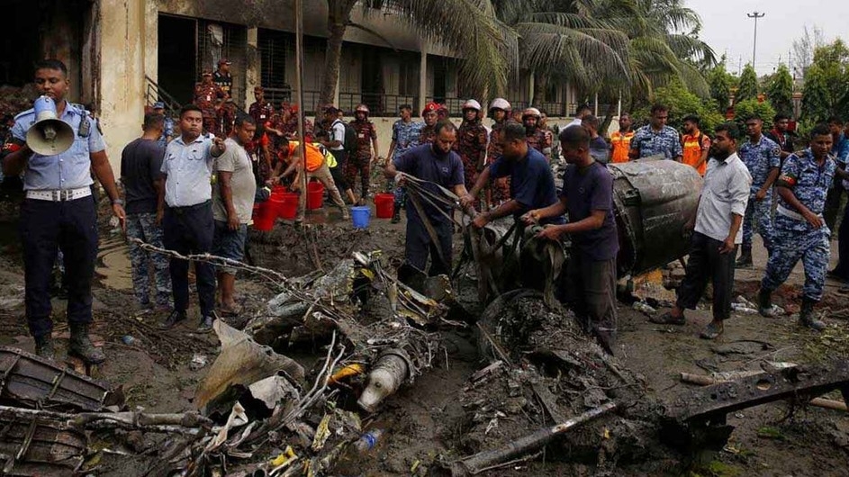 মাইলস্টোনে বিমান দুর্ঘটনায় নিহত বেড়ে ৩৩, হাসপাতালে ৫০ জন