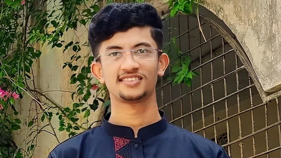 চাঁদাবাজি করতে গিয়ে আটক রিয়াদ স্বরাষ্ট্র মন্ত্রণালয়ের ছাত্র প্রতিনিধি