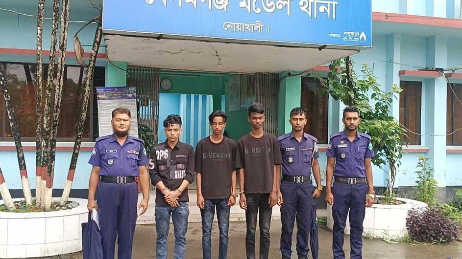 নোবিপ্রবির ৩ শিক্ষার্থীর ওপর হামলা, গ্রেপ্তার ৩