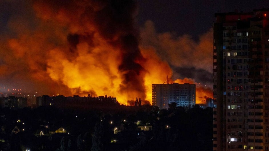 ট্রাম্প-পুতিন ফোনালাপের পর ইউক্রেনে রেকর্ড সংখ্যক ড্রোন নিক্ষেপ