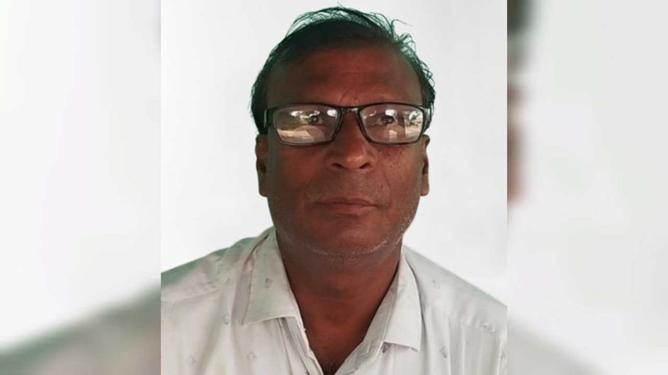 ৩৫ বছর পর পরীক্ষা দিয়ে ইংরেজিতে ফেল করেছেন নাটোরের দুলু