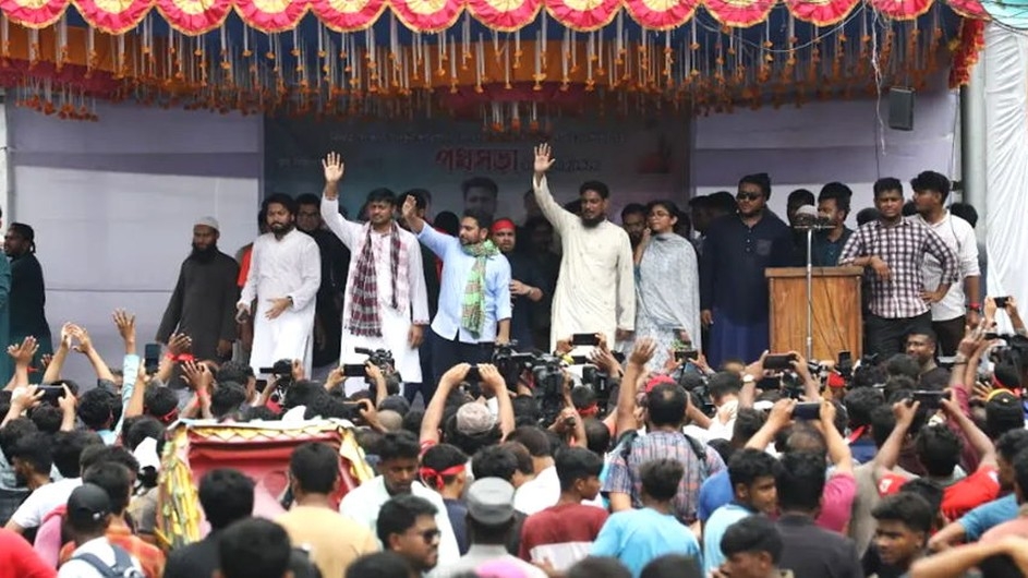 যারা জুলাইয়ের কথা সংবিধানে রাখতে চায় না তারা মুজিববাদের নতুন পাহারাদার : নাহিদ