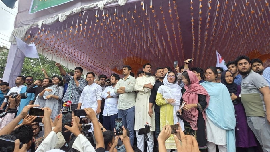 সেনা-পুলিশ পাহারায় গোপালগঞ্জ ছাড়লেন এনসিপি নেতারা