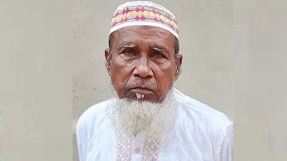 গুলি করার ভিডিও দেখে ট্রাইব্যুনালে কাঁদলেন আবু সাঈদের বাবা