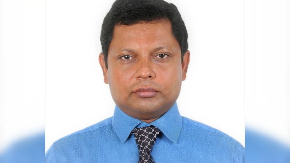 শিক্ষার্থীদের নামাজ পড়তে বাঁধা দেওয়া সেই শিক্ষককে বরখাস্ত করলো যবিপ্রবি প্রশাসন