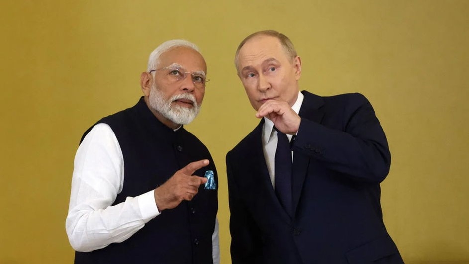 বন্ধু বদল করলেন মোদি!