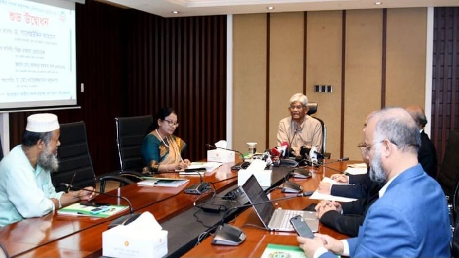 নির্বাচনে কালো টাকার ব্যবহার বন্ধে ব্যবস্থা নেবে সরকার: অর্থ উপদেষ্টা